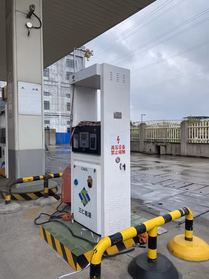 ISO9001:2000을 갖춘 나무 상자 LNG 디스펜서의 50Hz ± 1Hz Haosheng